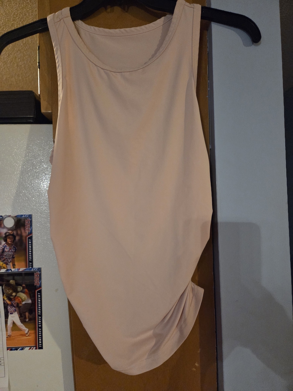 Women's Sleeveless Scoop Neck Tank Top - Light Blush Pink